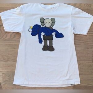 BRAND NEW KAWS inspired White Tee with Blue and Gray Character Graphic Size L